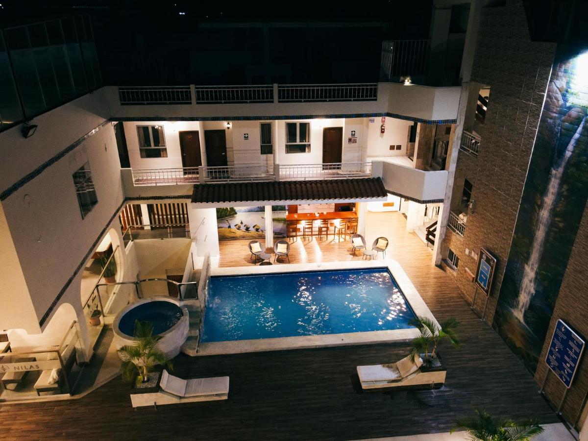 Hotel Nilas 塔拉波托 外观 照片